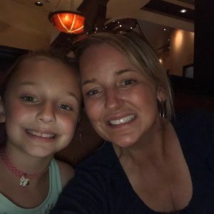 Meet your Posher, Kara